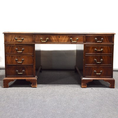 Lot 289 - Reproduction mahogany twin pedestal partner's desk.