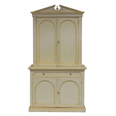 Lot 355 - Reproduction painted cupboard