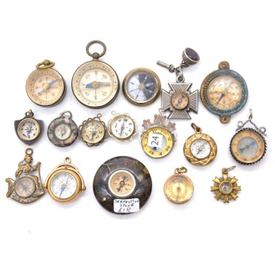 Lot 222 - Collection of miniature compass'