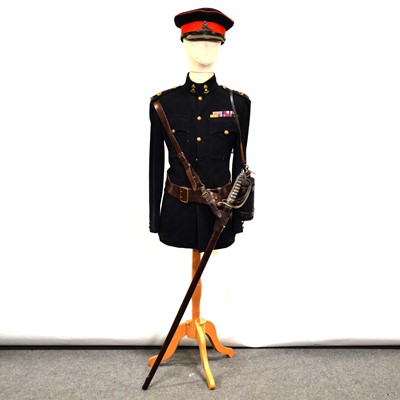 Lot 272 - Royal Artillery No 1 tunic, cap and a sword