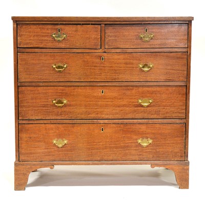 Lot 465 - George III oak chest of drawers