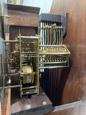 Lot 433 - Modern mahogany eight-day clock, German movement