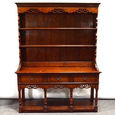 Lot 263 - Haselbech Oak dresser