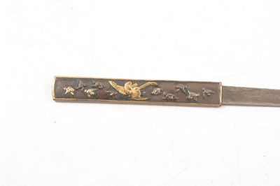 Lot 157 - Japanese short sword