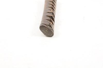 Lot 157 - Japanese short sword