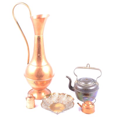 Lot 111 - A collection of copper and brasswares, to...