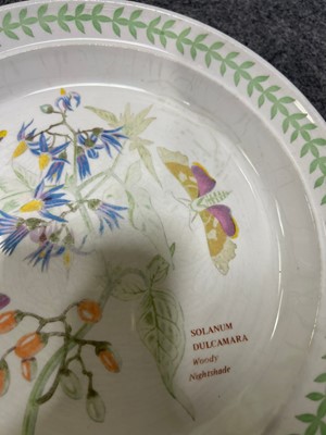 Lot 55 - Large collection of Portmeirion Botanic Garden tableware