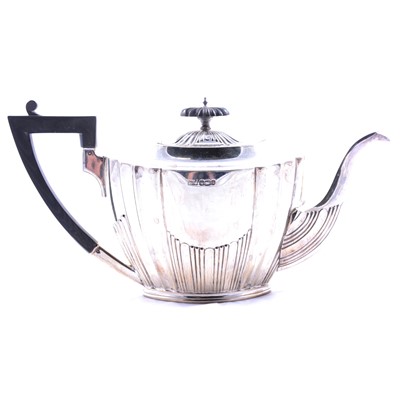 Lot 211 - Silver teapot