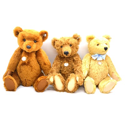 Lot 343 - Three limited edition Steiff teddy bears, 404009, 408434, 404306