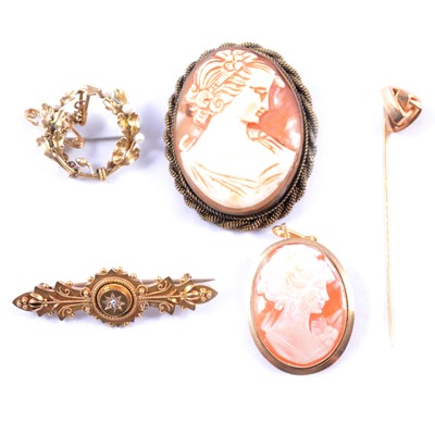 Lot 185 - Two shell cameo brooch/pendants, laurel wreath brooch, gold tie pin, diamond set bar brooch.