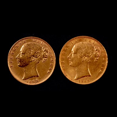 Lot 264 - Two Gold Full Sovereign coins, Victoria Young Head 1862/1868, shield backs.