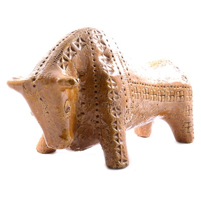 Lot 59 - Italian Mid-Century Bitossi pottery bull, by Aldo Londi