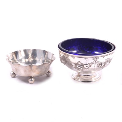 Lot 372 - Victorian silver presentation sugar bowl, Martin, Hall & Co, Sheffield 1866, and silver sugar basin.