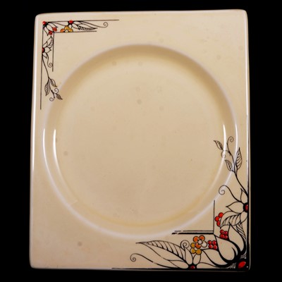 Lot 16 - Clarice Cliff, a Biarritz side plate