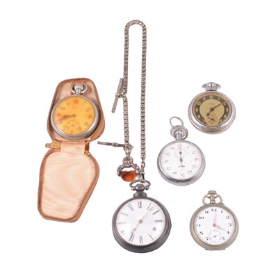 Lot 1092 - Five pocket watches.