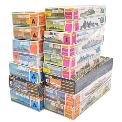 Lot 132 - Sixteen Matchbox 1/700 and 1/720 scale model ship kits, boxed