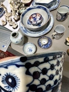 Lot 50 - Samson Armorial mug, Asian ceramics
