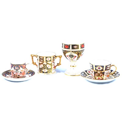 Lot 75 - A collection of Royal Crown Derby