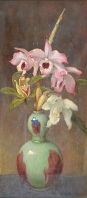 Lot 396 - English School, early 20th Century, Still life of iris in a vase