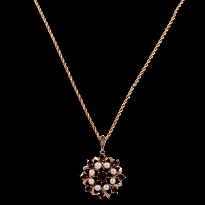 Lot 199 - A garnet and cultured pearl pendant and chain.