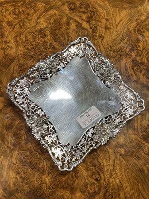 Lot 92 - Silver comport