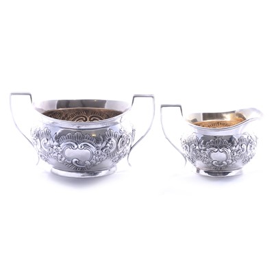 Lot 86 - Silver milk jug and sugar bowl