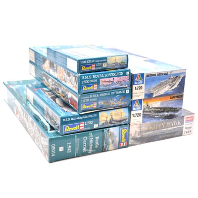 Lot 136 - Eleven scale model ship kits, including Revell, Italeri and Airfix, boxed