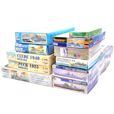 Lot 139 - Ten model ship kits and dioramas, boxed