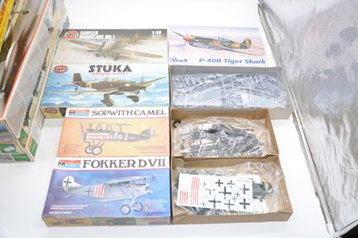 Lot 7 - Twelve 1/32 and 1.48 scale model aircraft kits, boxed
