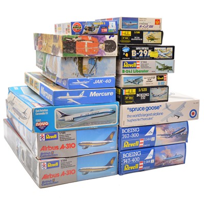 Lot 120 - Seventeen 1/94 or smaller scale model aircraft, boxed