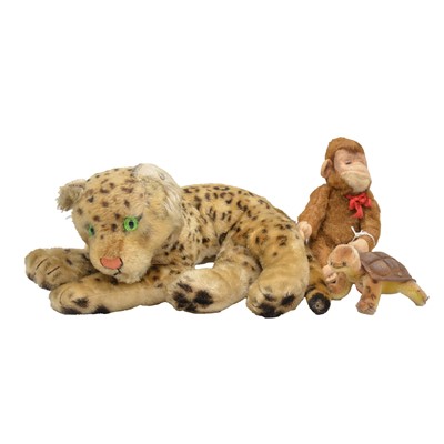 Lot 289 - Two Steiff animals and a third bear