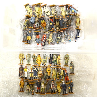 Lot 180 - Approximately one hundred and twenty Del Prado 1/32 scale figures