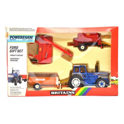 Lot 77 - Britains 9390 Powerfarm Ford gift set, boxed