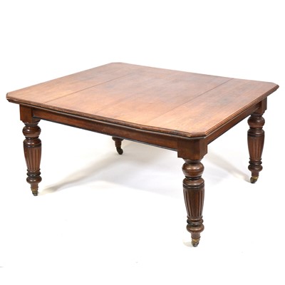 Lot 488 - Late Victorian walnut dining table