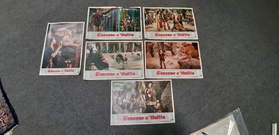 Lot 74 - A collection of vintage film posters, photographic prints and magazines.