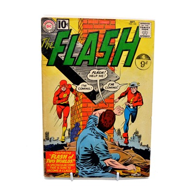 Lot 245 - DC Comics 'The Flash' #123 'Flash of two Earths', 1961