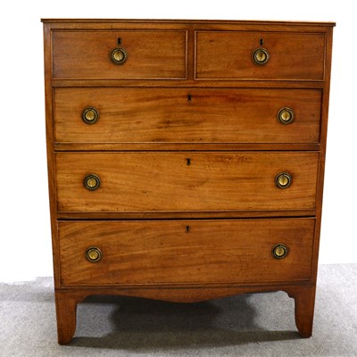 Lot 446 - Edwardian mahogany chest of drawers