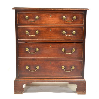 Lot 335 - 19th Century mahogany chest commode