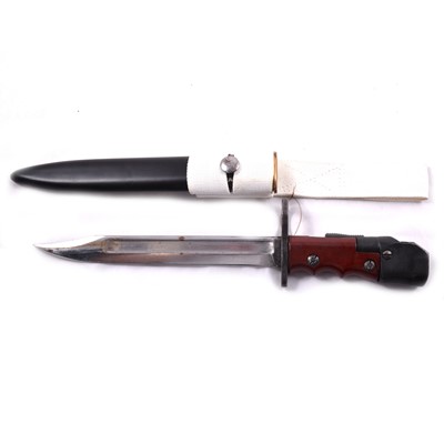 Lot 273 - British M78 bayonet with scabbard and frog