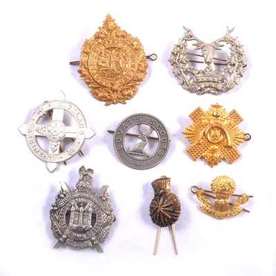 Lot 299 - Collection of military badges; Scottish