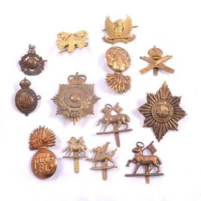 Lot 228 - Collection of military badges