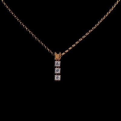 Lot 262 - A Tower Mint diamond set pendant on chain.