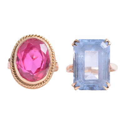 Lot 31 - A synthetic blue spinel ring and a synthetic ruby ring.