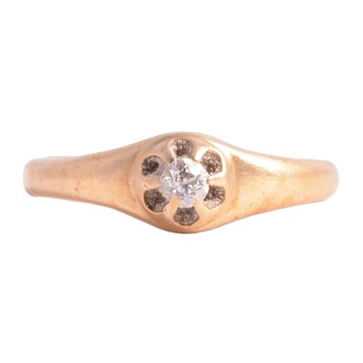 Lot 93 - A Victorian diamond solitaire ring in a gentleman's style.