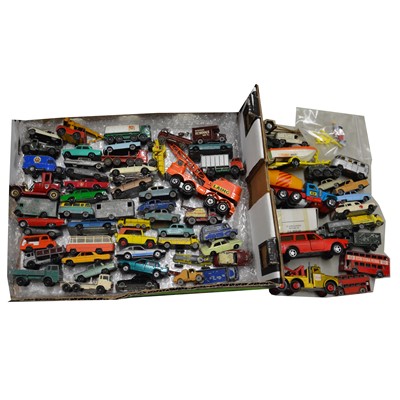 Lot 159 - A tray of Matchbox die-cast models