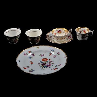 Lot 104 - A collection of English 19th century teaware