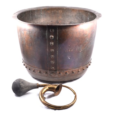 Lot 258 - Copper copper and brass car horn.