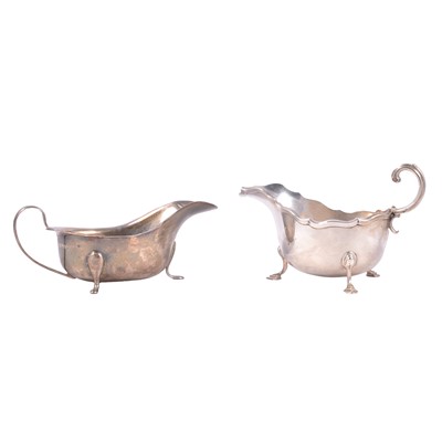 Lot 400 - Silver sauce boat, Adie Brothers Ltd, Birmingham 1923, and another.