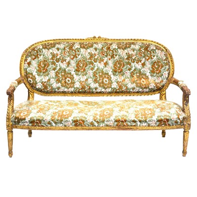 Lot 581 - Louis XVI style giltwood suite