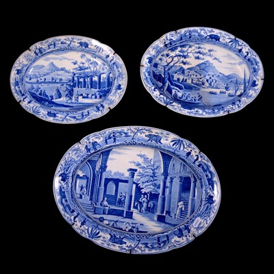 Lot 90 - Three pieces of Spode blue and white earthenware, 'Caramanian' Series